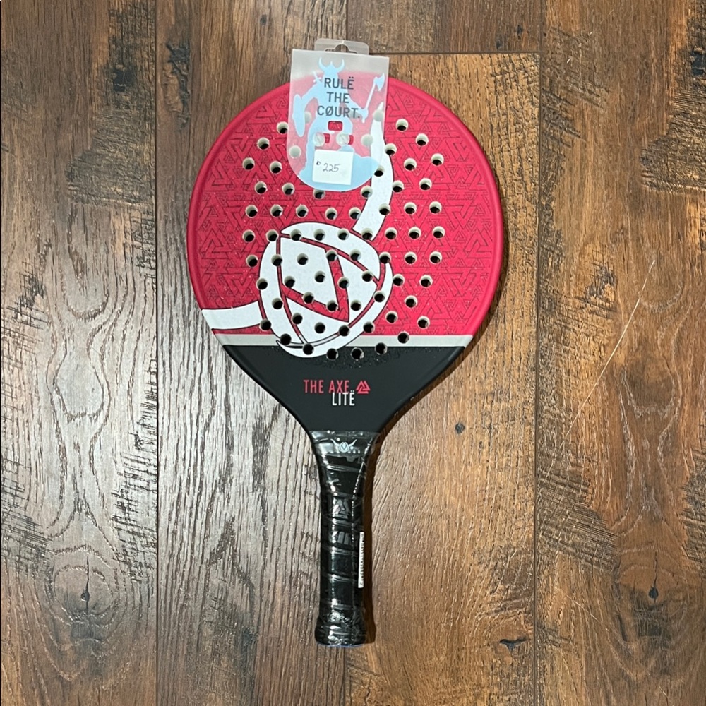 The Axe Lite Paddle - Platform Tennis